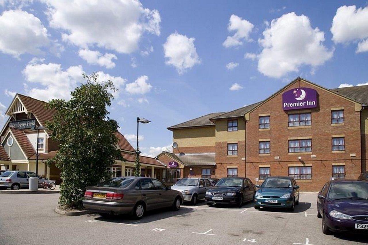 Premier Inn Premier Inn Southend Airport Exterior foto