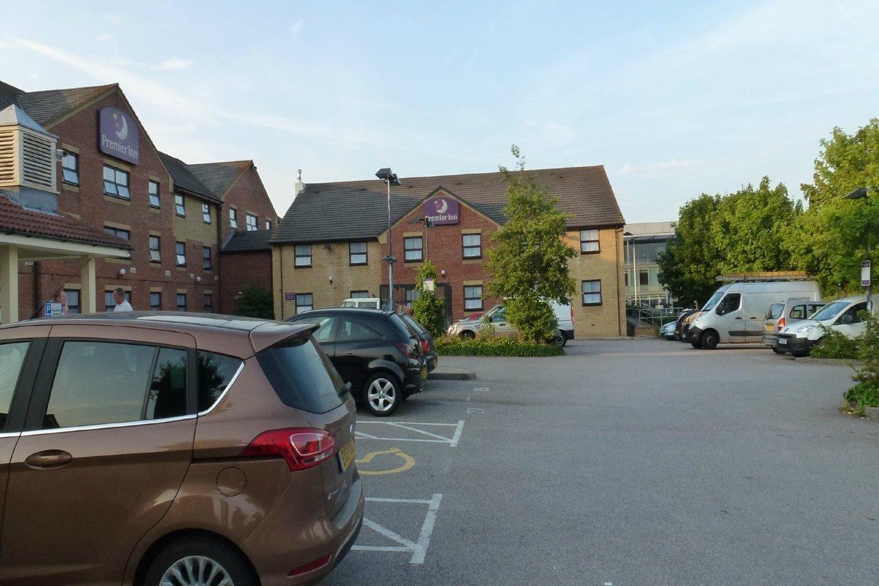 Premier Inn Premier Inn Southend Airport Exterior foto